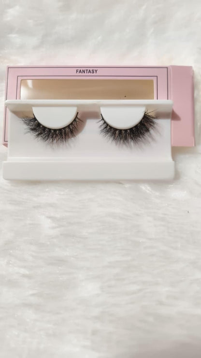 LashUp Reusable Up To 25 Times Eye Lashes.