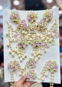 Pista And Levender Curve Shells Jewellery.