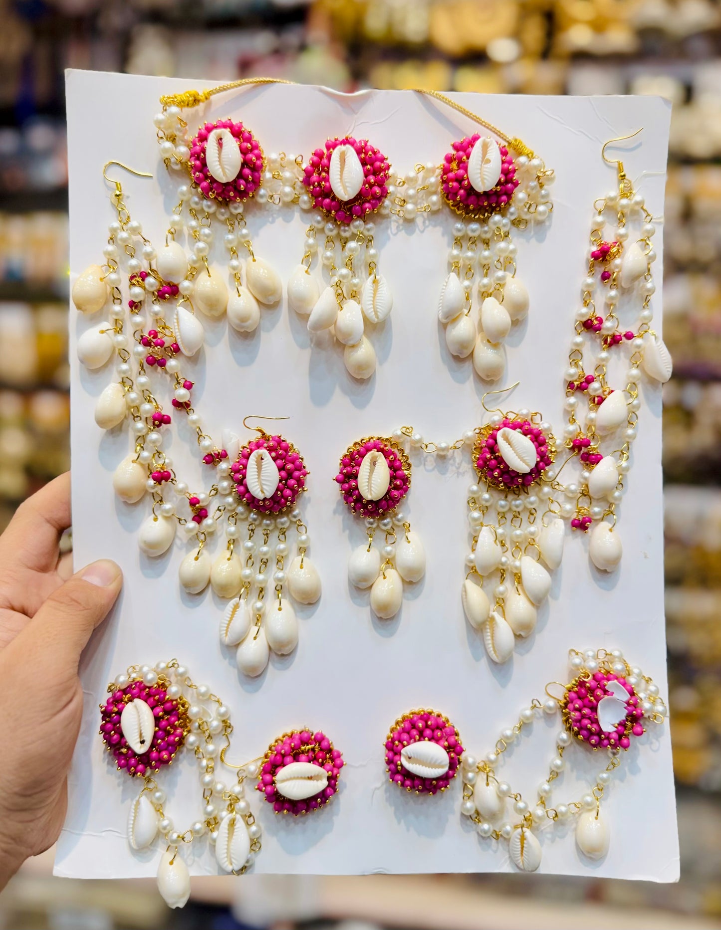 MAGENTA PINK PEARL SHELLS JEWELLERY