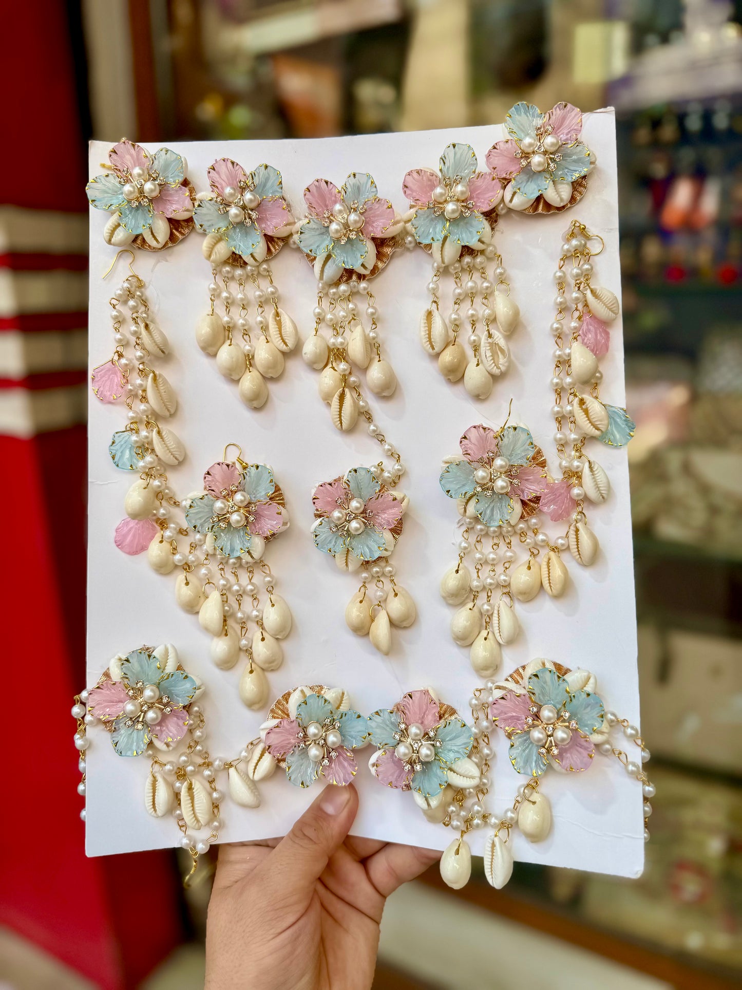 BLUE PINK HANDMADE SHELLS JEWELLERY